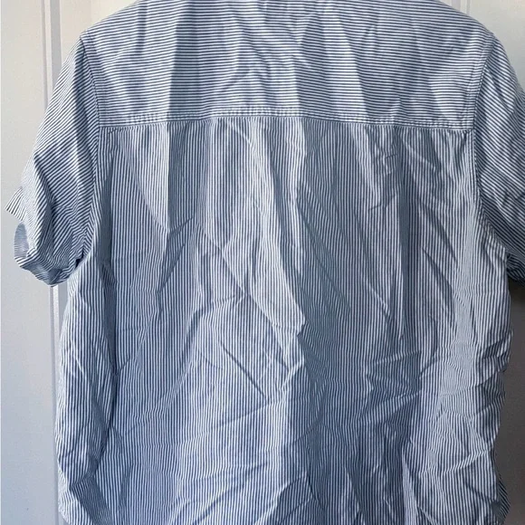 SOLUTIONS Original Striped Shirt - Light Blue & White size large - Picture 2 of 5